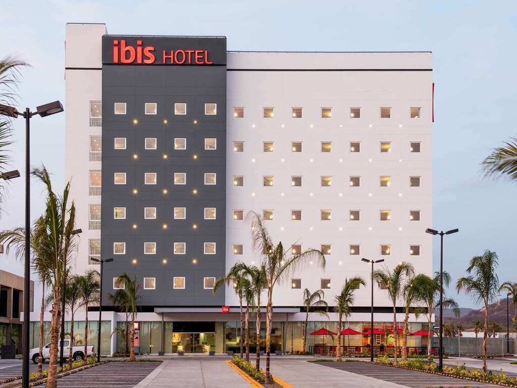Ibis Mazatlan Marina酒店 外观 照片